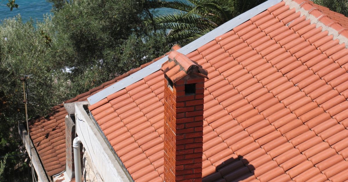 plain-brown-chimney-how-regular-chimney-sweeping-and-repair-can-save-you-money